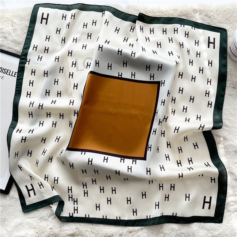 Lenço Toque de Seda Catânia 70x70cm - Estilo 35