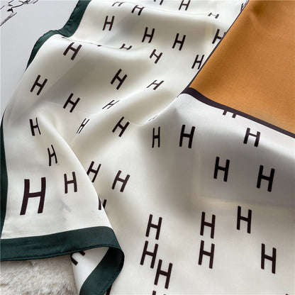 Lenço Toque de Seda Catânia 70x70cm - Estilo 35