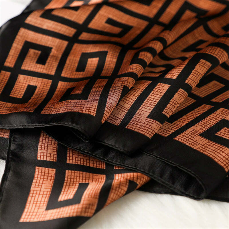 Lenço Toque de Seda Ravena 70x70cm - Estilo 40