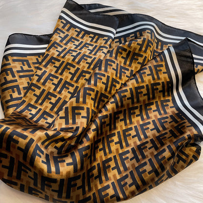 Lenço Toque de Seda Catânia 70x70cm - Estilo 9