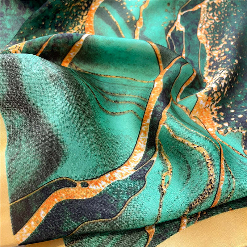 Lenço Toque de Seda Catânia 70x70cm - Estilo 43