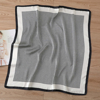 Lenço Toque de Seda Catânia 70x70cm - Estilo 17