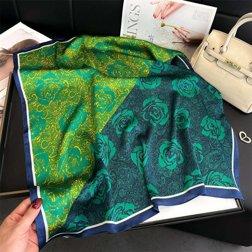 Lenço Toque de Seda Ravena 70x70cm - Estilo 7