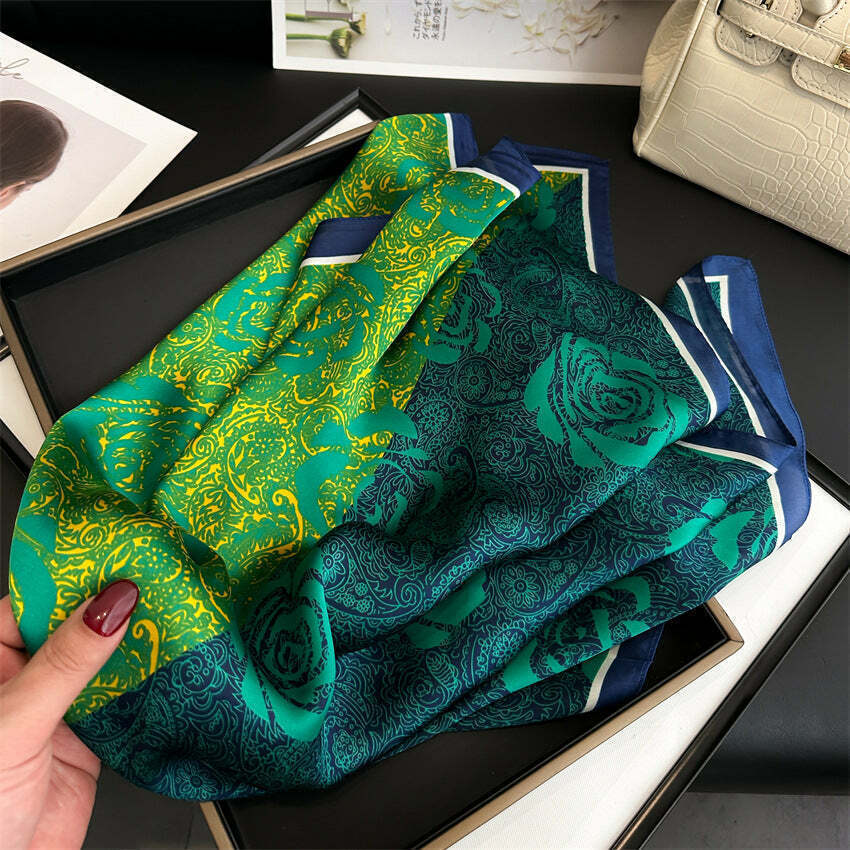 Lenço Toque de Seda Ravena 70x70cm - Estilo 7