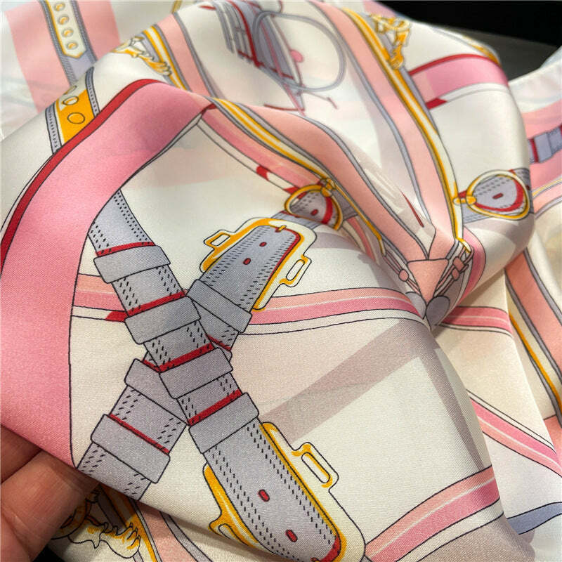 Lenço Toque de Seda Ravena 70x70cm - Estilo 62