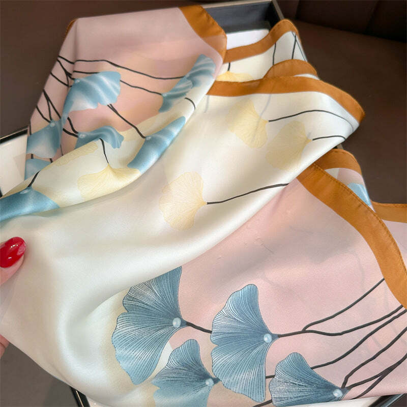 Lenço Toque de Seda Ravena 70x70cm - Estilo 39