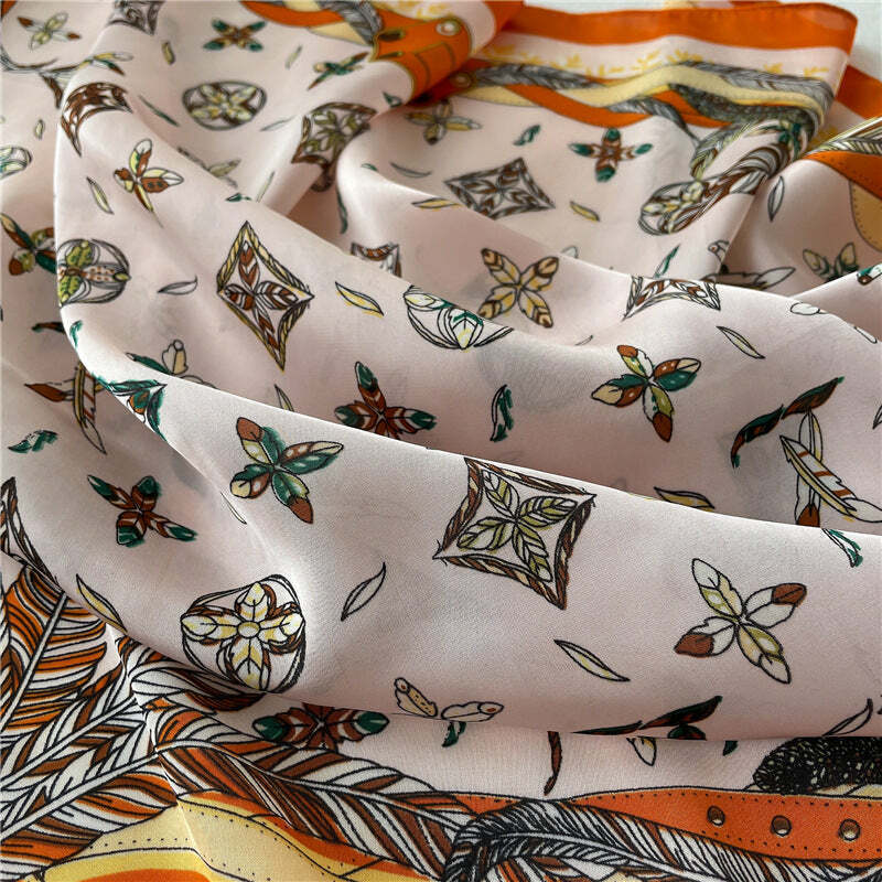 Lenço Toque de Seda Catânia 70x70cm - Estilo 2