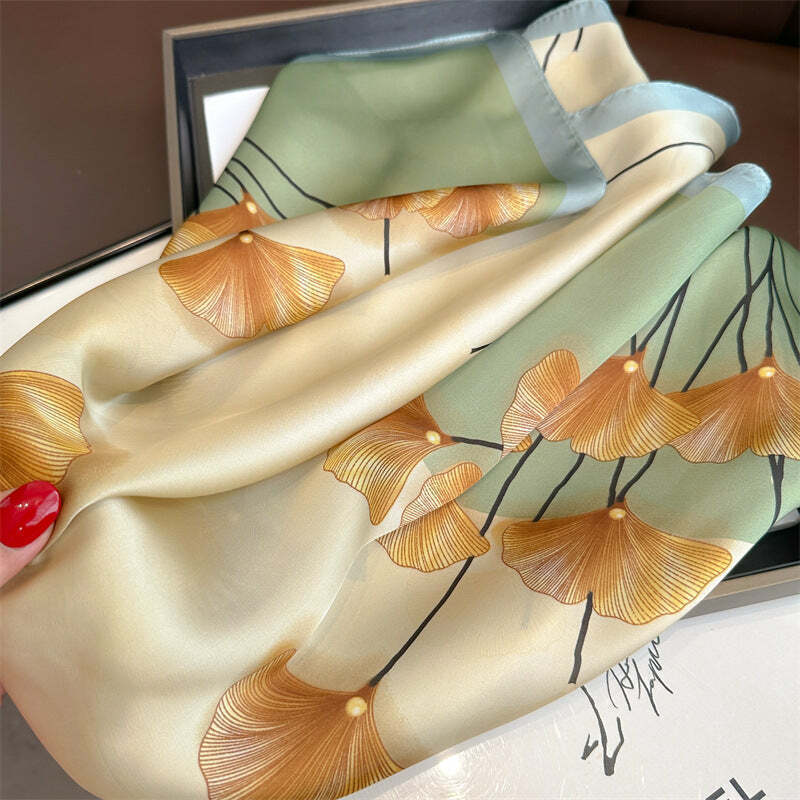 Lenço Toque de Seda Ravena 70x70cm - Estilo 54