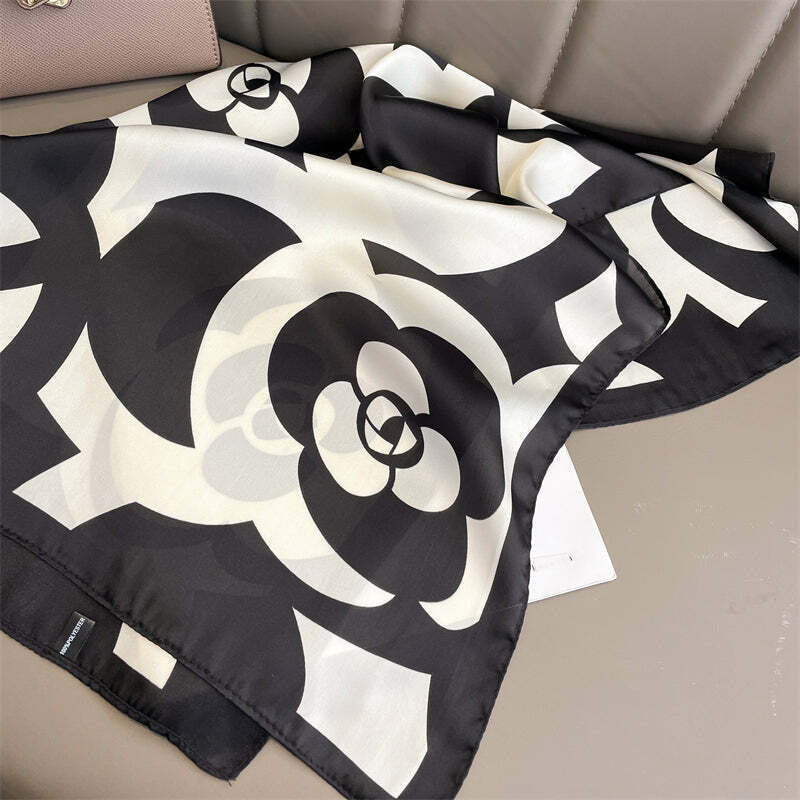 Vicenza Silk Touch Scarf - Style 2