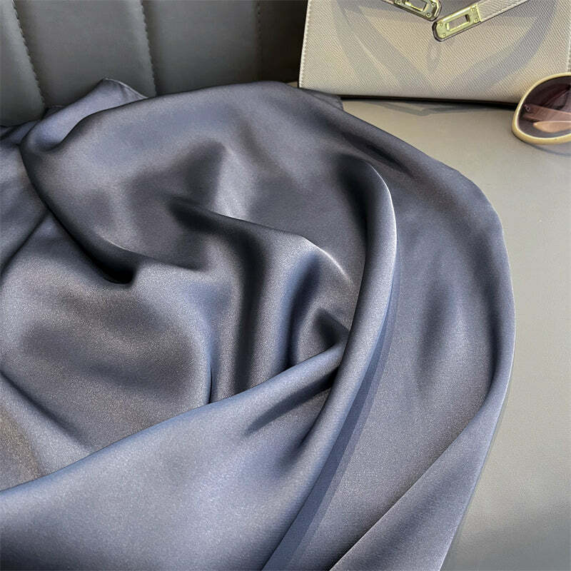 Echarpe Toque de Seda Lisa 180x90cm - Cinza Escuro