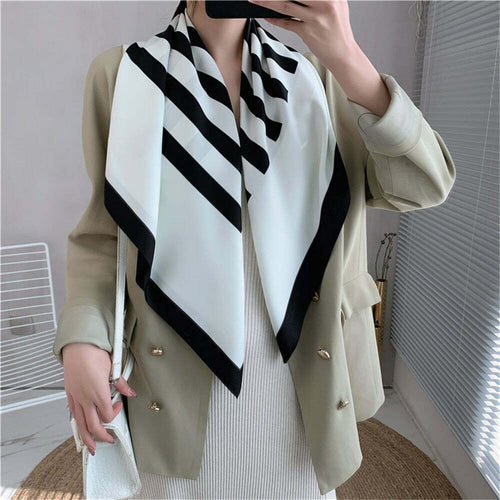 Lenço Toque de Seda Verona 90x90cm - Estilo 1